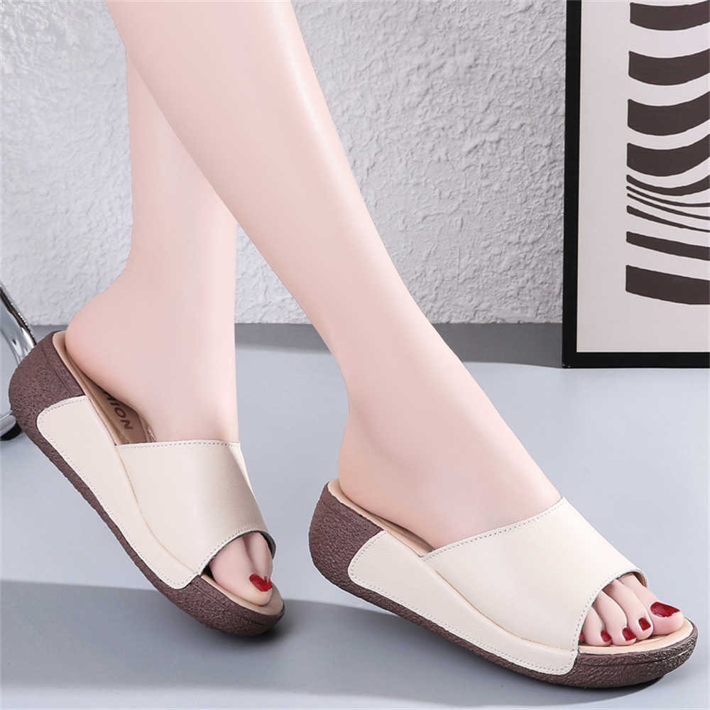 Sandal Wanita Hak Tebal Dengan - Outdoor Sport Festival ulasan dan harga